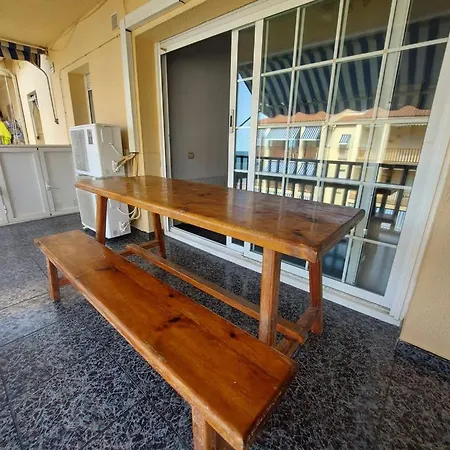 50 Metros De La Playa Appartement *